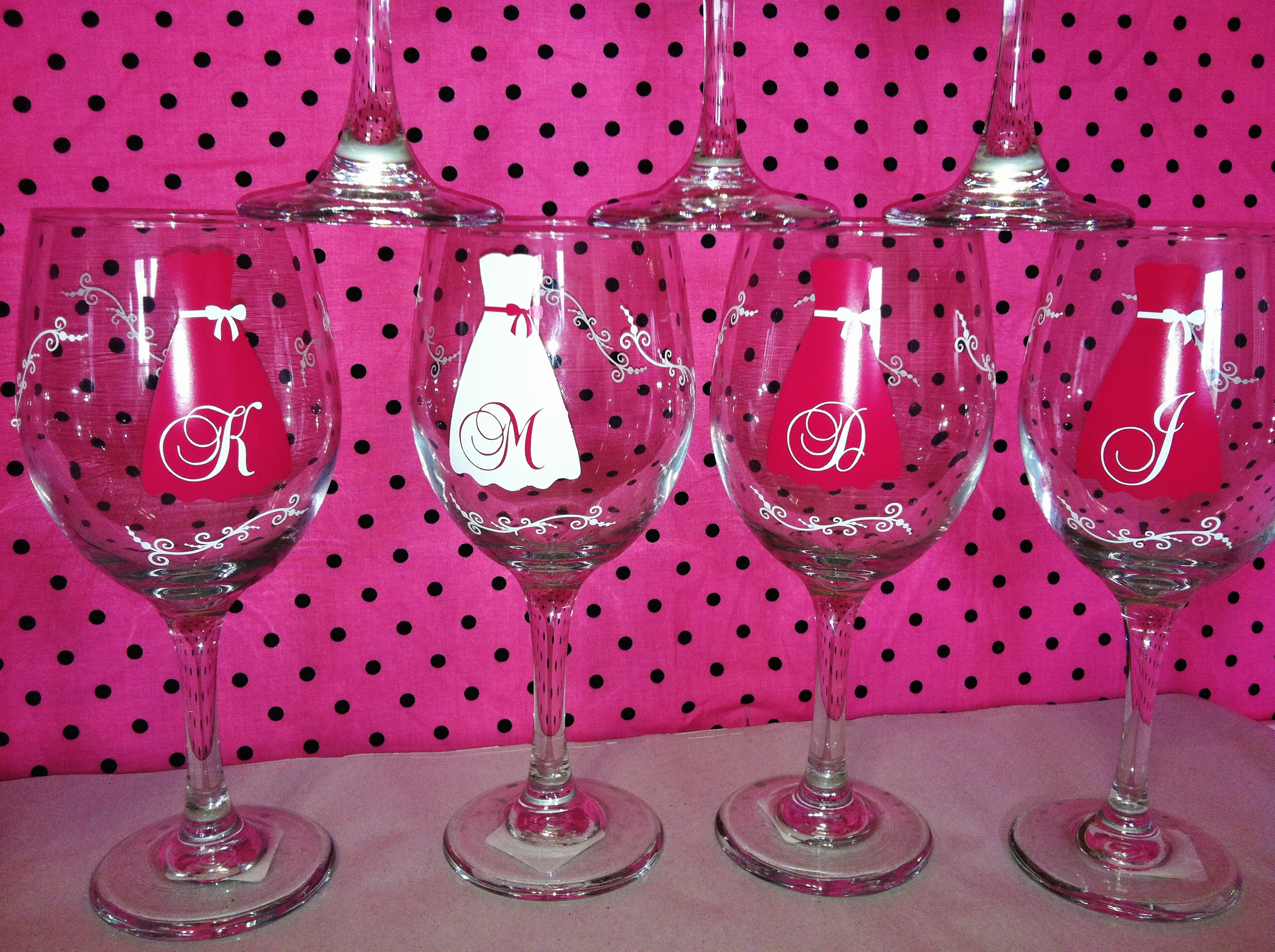 Set Of 7 Personalized Bridesmaid Wine Glasses Strapless Gowns On Luulla